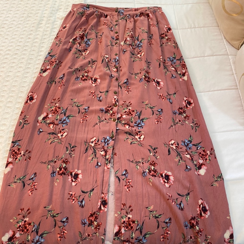 Pretty maxi skirt